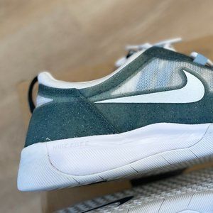 Nike SB Nyjah Free 2 Premium Skate Shoes, Men’s sz - US 12